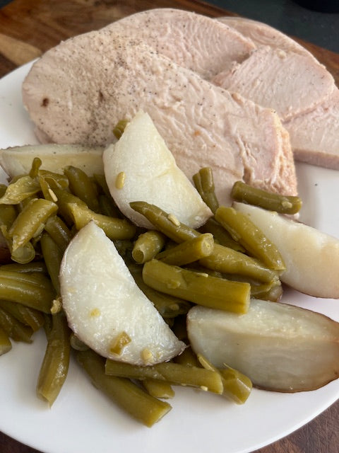 Oven Roasted Turkey Breast w. New Potato, and Green Beans